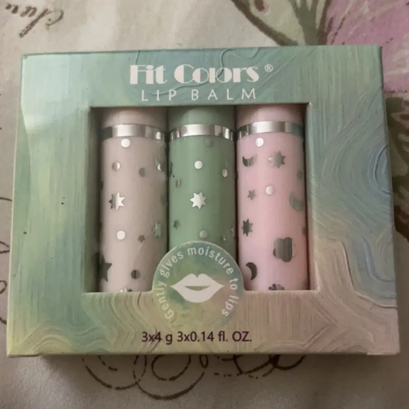 Moisturizing Lip Balm Sets Temperature Change Lip Balm Hydrating 3 PC gift set - Picture 8 of 8